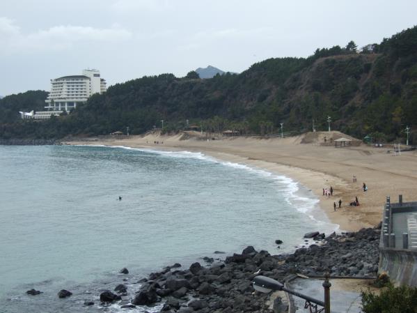 중문색달해변