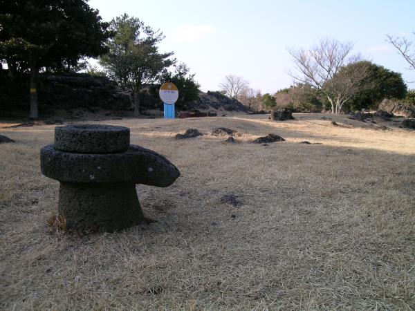 만장굴