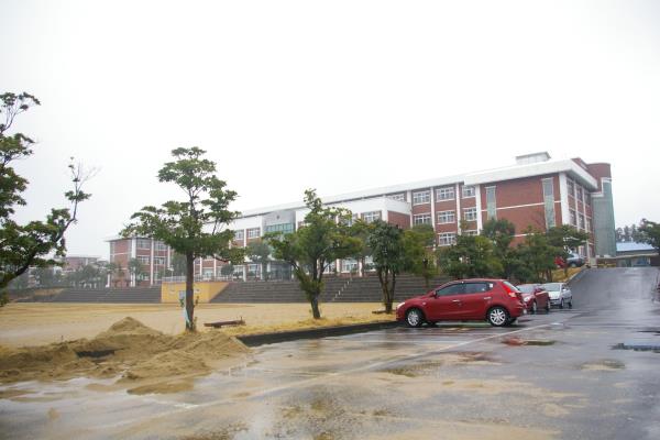 신성여자중학교