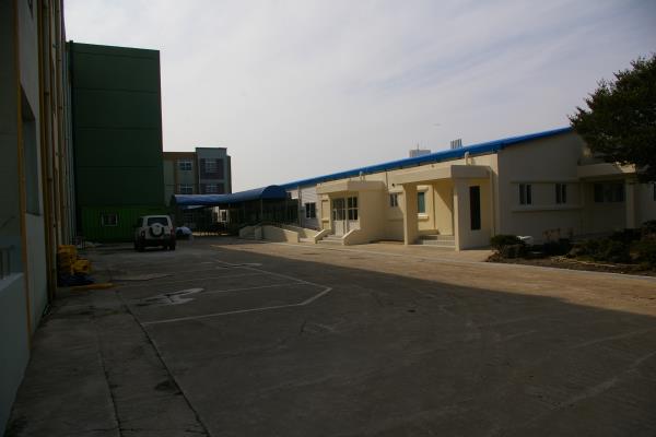 제주동중학교