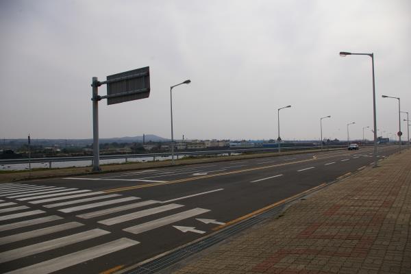 한림항입구 부근 도로
