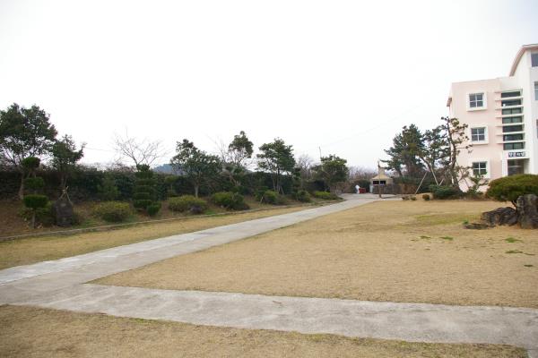 무릉초등학교