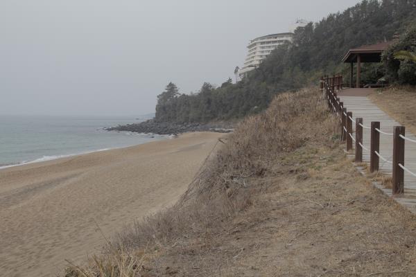 중문색달해변